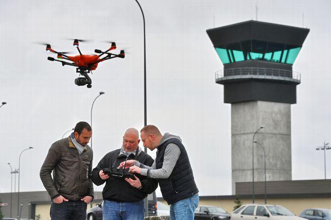 640 Aero, blog - Une « école » pour apprendre à piloter des drones se lance à l’aéroport de Brive-Souillac